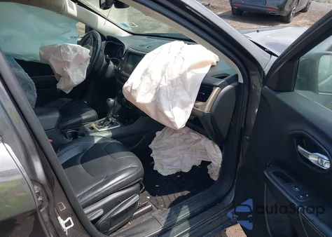 2015 Jeep Cherokee Limited из США, поврежденный, VIN 1C4PJMDB3FW528426